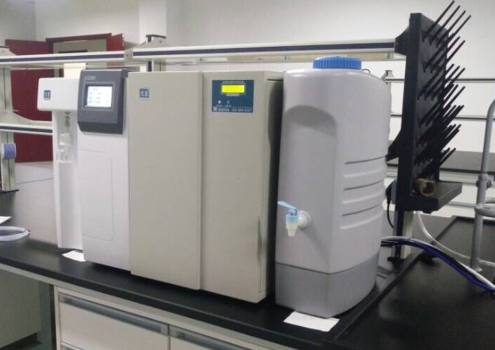 ULUP高端型超純水機(jī)產(chǎn)品實拍